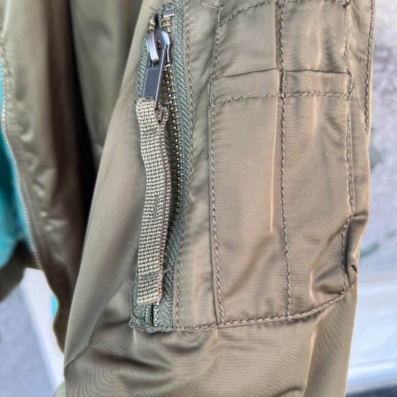 SOLD | GAP Satin Bomber Jacket | Women's Small - Picture 7 of 12
